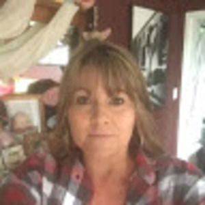 Meet your Posher, Stefanie